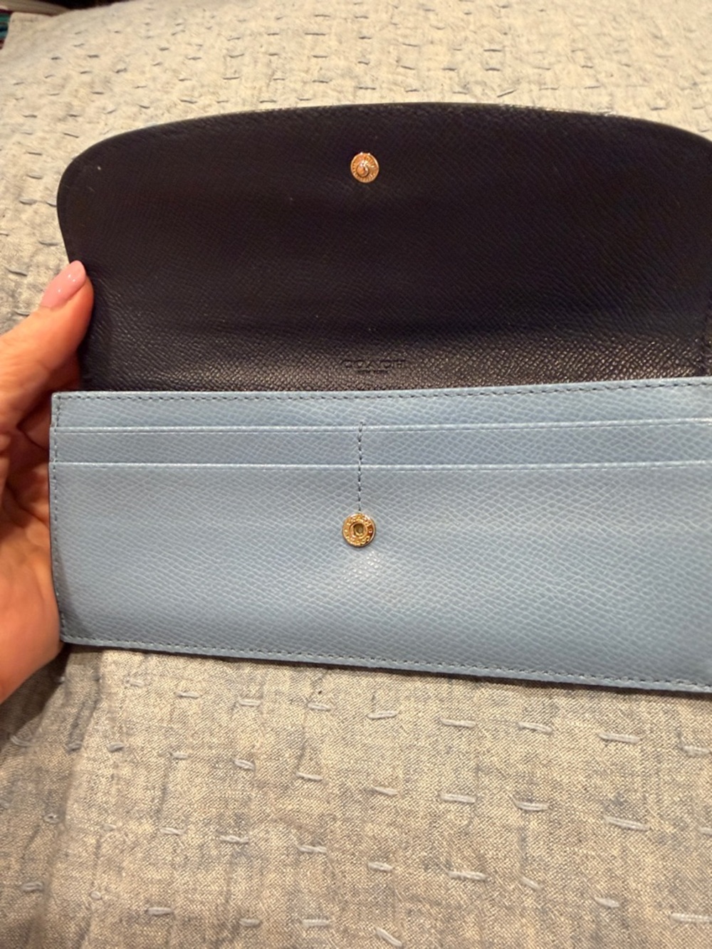 Coach Two-Tone Navy and Light Blue Leather Continental Wallet - Picture 3 of 9